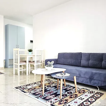 One Bedroom In - 001 - Happy Apartmán
