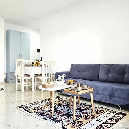 One Bedroom In - 001 - Happy Sarande