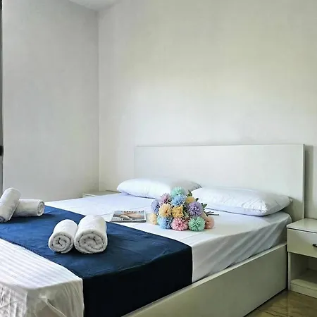 Apartmán One Bedroom In - 001 - Happy *