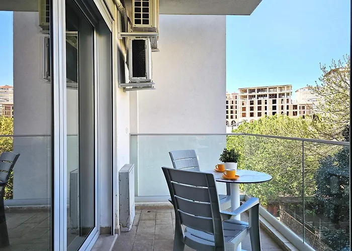 One Bedroom In - 001 - Happy Sarandë